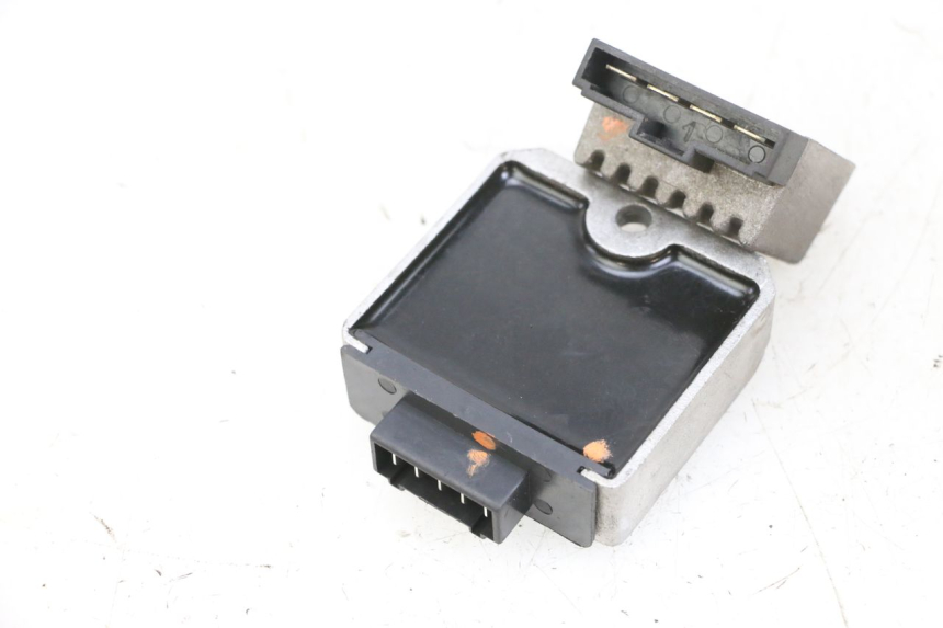 photo de REGULADOR DE CARGA PIAGGIO NEW TYPHOON 50 (2018 - 2021) - Vista general del producto