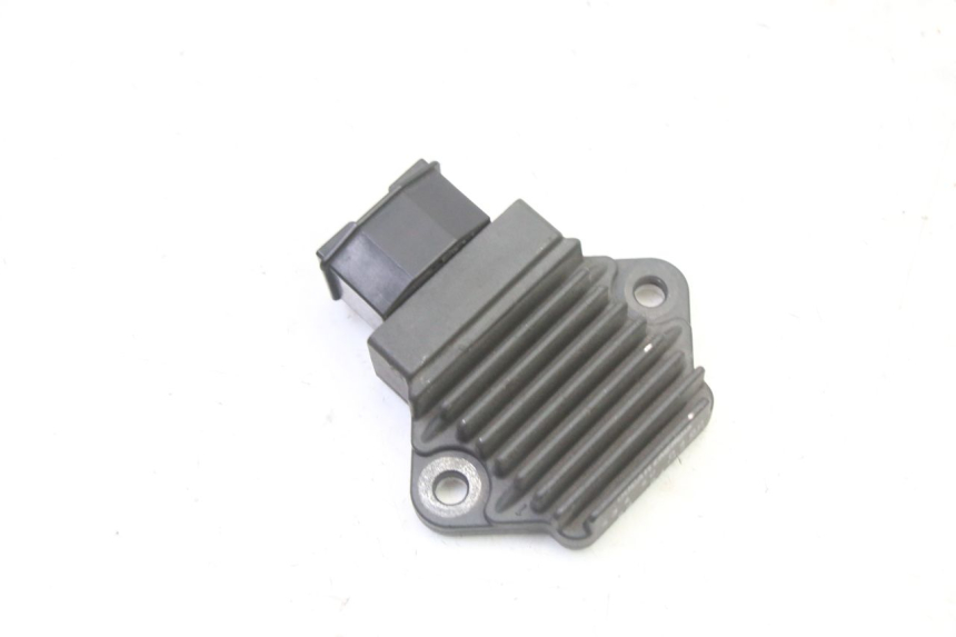 photo de REGULADOR DE CARGA HONDA NTV DEAUVILLE 650 (2001 - 2006)