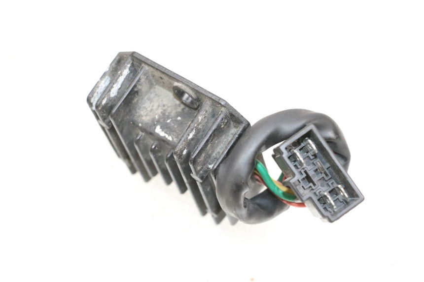 photo de REGULADOR DE CARGA SYM ORBIT III 3 4T 50 (2018 - 2021) - Zoom estado de uso