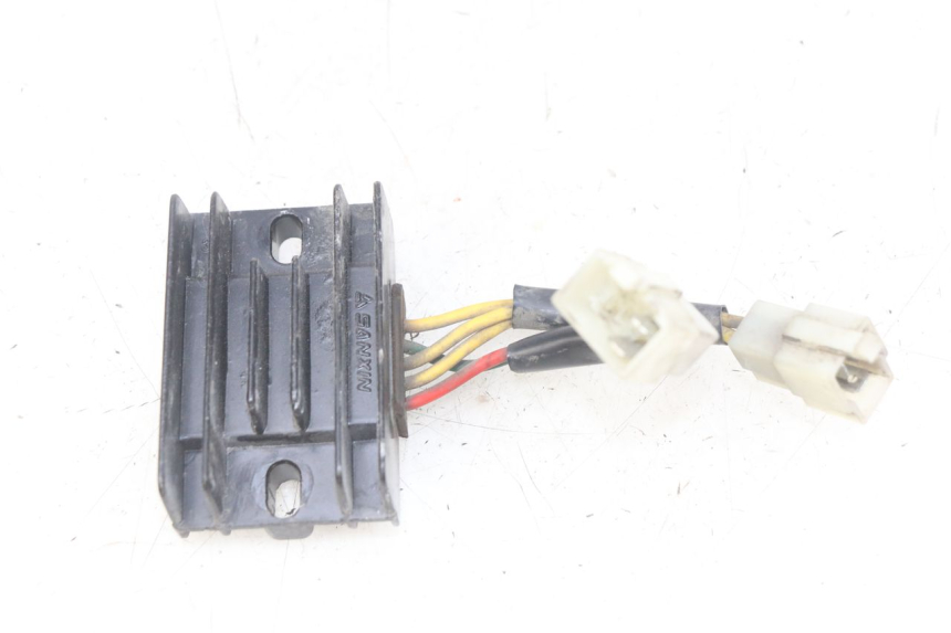 photo de REGULADOR DE CARGA PEUGEOT DJANGO 4T 50 (2014 - 2019)