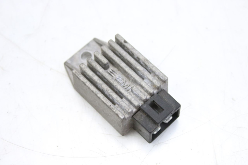 photo de REGULADOR DE CARGA PEUGEOT LUDIX 50 (2008 - 2017)
