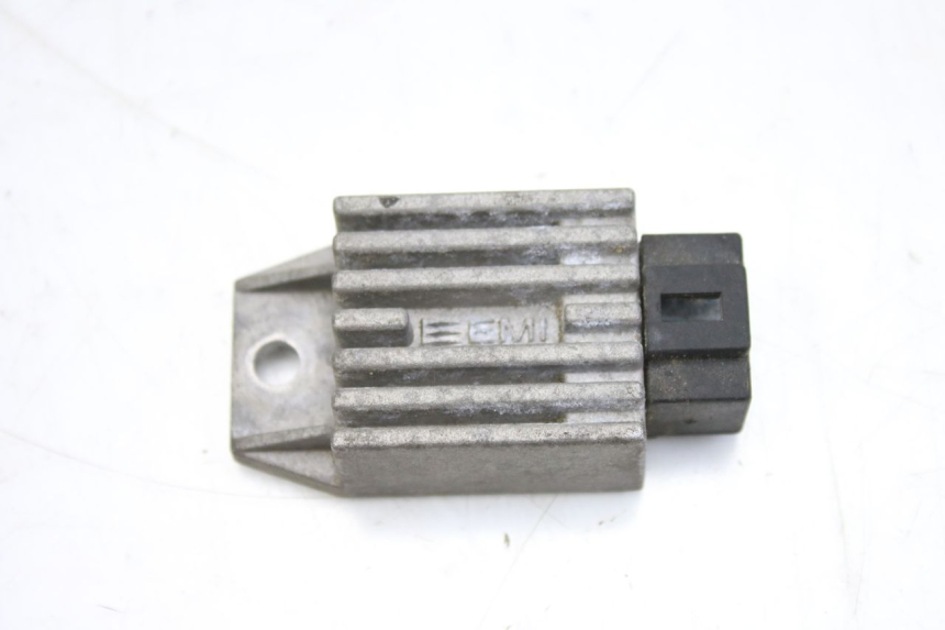 photo de REGULADOR DE CARGA PEUGEOT LUDIX 50 (2008 - 2017)