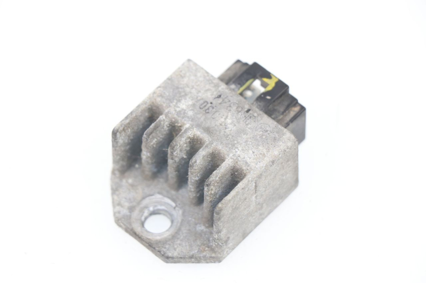 photo de REGULADOR PEUGEOT LUDIX ONE 50 (2004 - 2006)