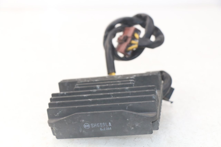 photo de REGULADOR PEUGEOT SATELIS 500 (2007 - 2013)