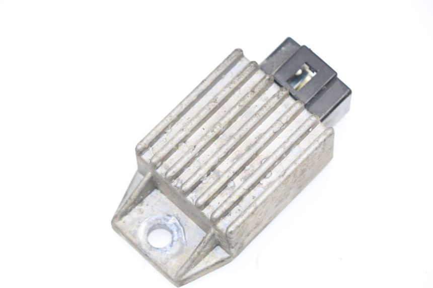 photo de REGULADOR DE CARGA PEUGEOT TREKKER 50 (1998 - 2004)