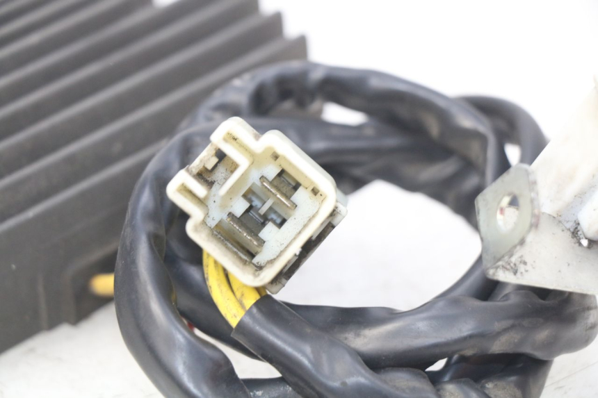 photo de REGULADOR DE CARGA PIAGGIO MP3 LT 300 (2010 - 2016)