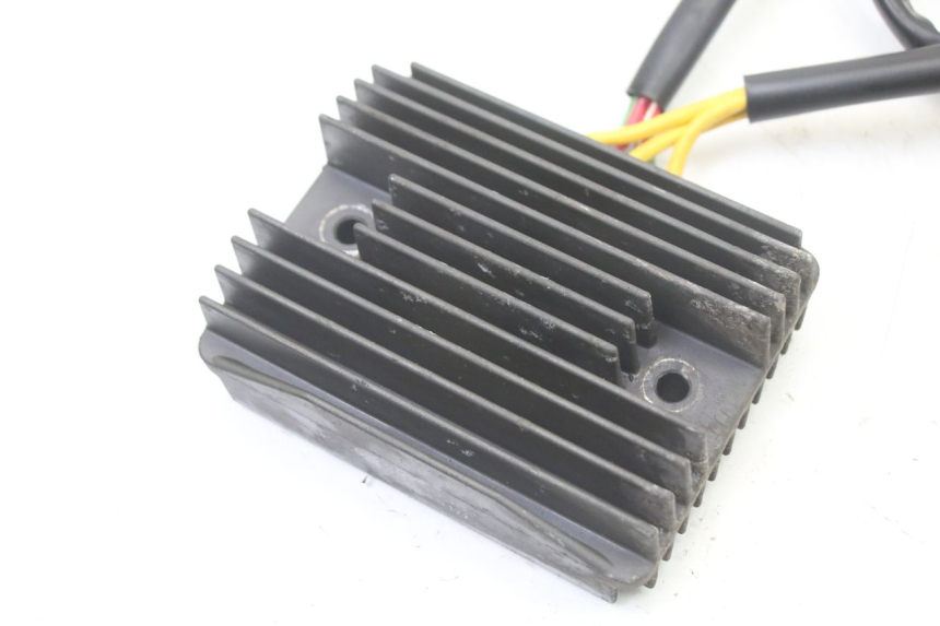 photo de REGULADOR DE CARGA PIAGGIO MP3 LT 400 (2007 - 2012)