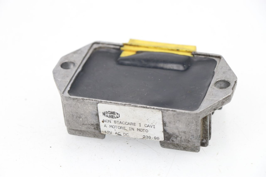 photo de REGULADOR PIAGGIO NRG EXTREME H2O 50 (1999 - 2001) - Zoom estado de uso