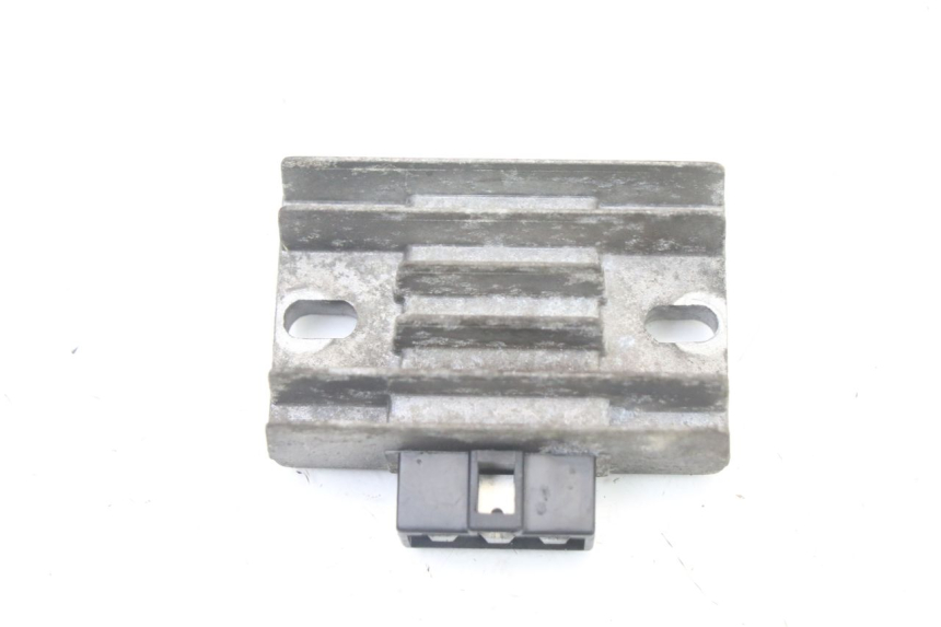 photo de REGULADOR DE CARGA PIAGGIO VESPA GRANTURISMO 125 (2003 - 2007)