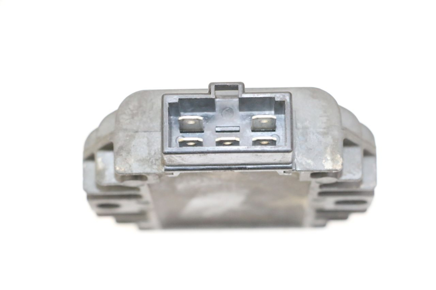 photo de REGULADOR PIAGGIO VESPA GRANTURISMO 200 (2004 - 2005)