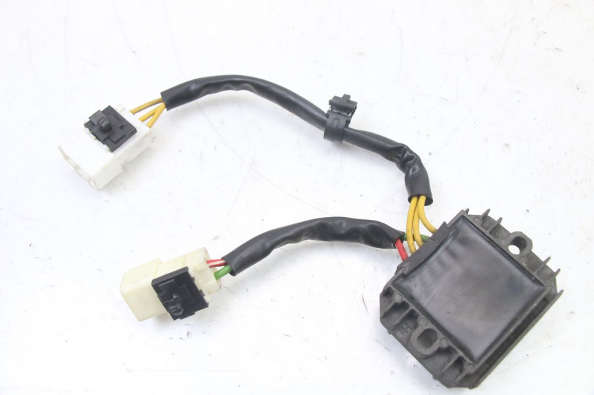 photo de REGULADOR PIAGGIO VESPA LX IE 125 (2010 - 2012)