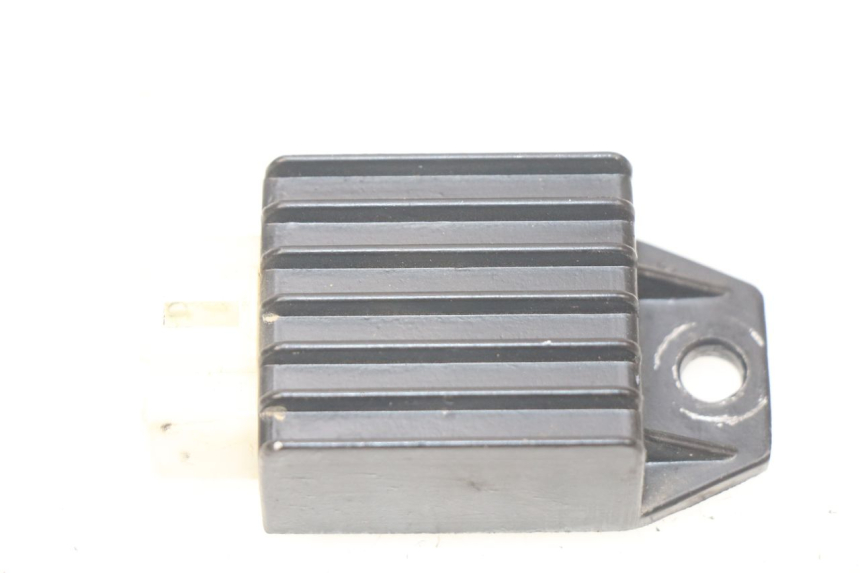 photo de REGULADOR DE CARGA APOLLO RFZ 150