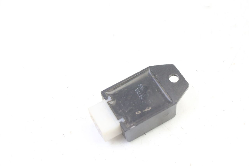 photo de REGULADOR DE CARGA APOLLO RFZ 150