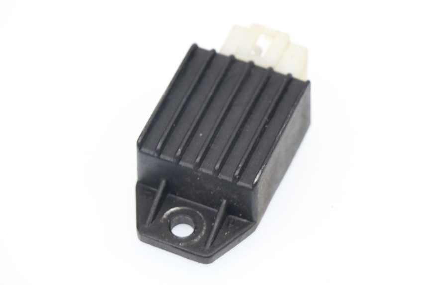photo de REGULADOR TNT MOTOR ROMA 12' 2T 50 (2007 - 2018)
