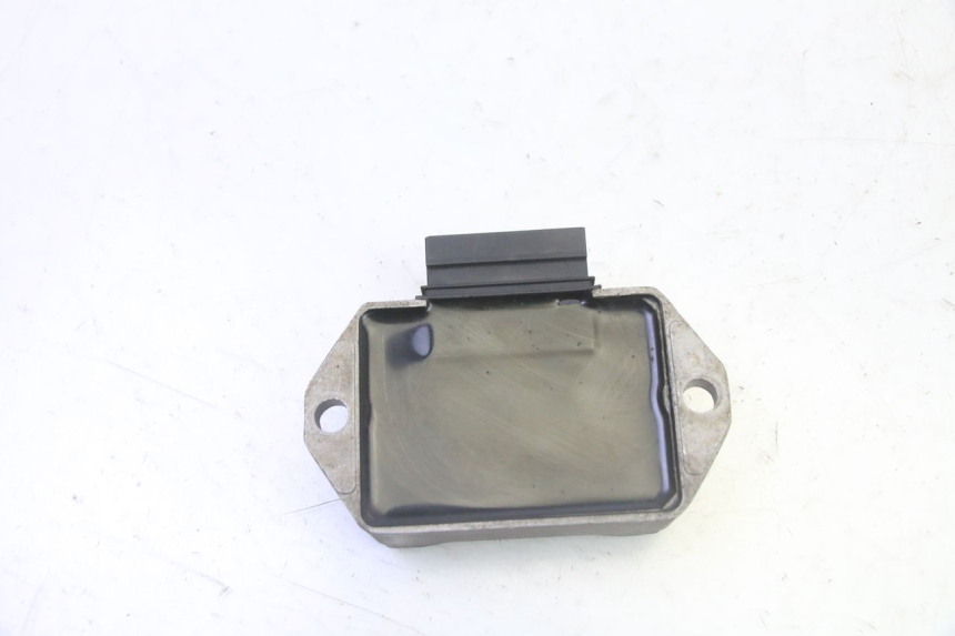 photo de REGULADOR DE CARGA GILERA RUNNER SP 50 (2009 - 2017)