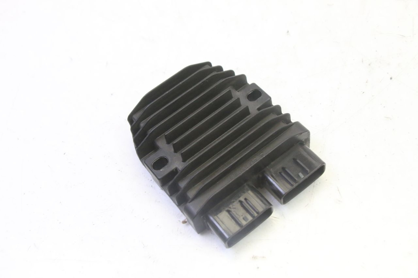 photo de REGULADOR PEUGEOT SATELIS 125 (2013 - 2018)