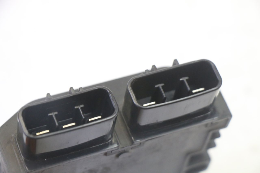 photo de REGULADOR PEUGEOT SATELIS 125 (2013 - 2018)