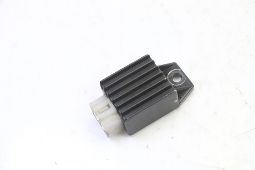 photo de REGULADOR DE CARGA PEUGEOT SPEEDAKE 50 (1995 - 1997)