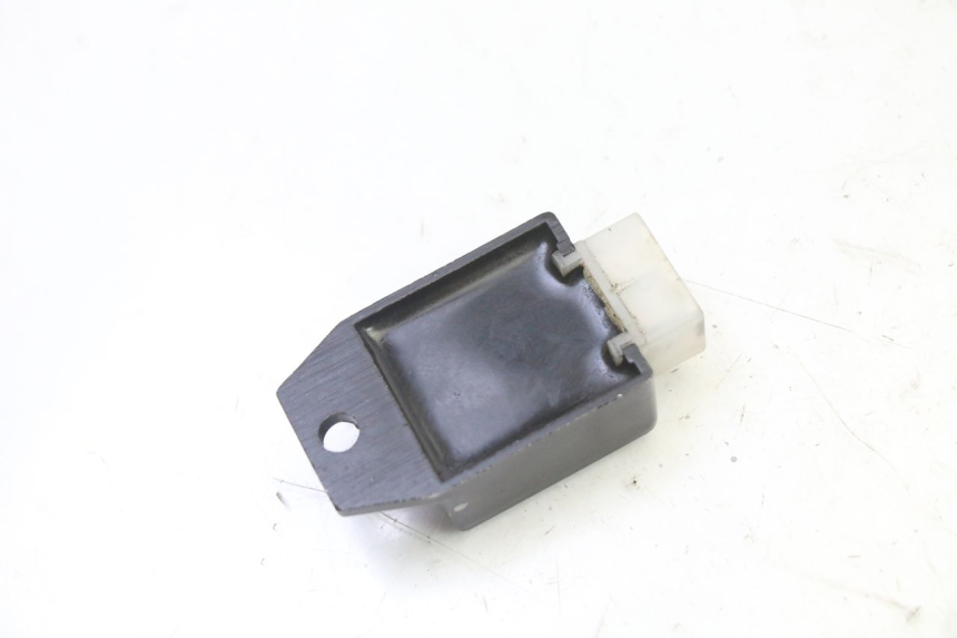 photo de REGULADOR DE CARGA PEUGEOT SPEEDAKE 50 (1995 - 1997)
