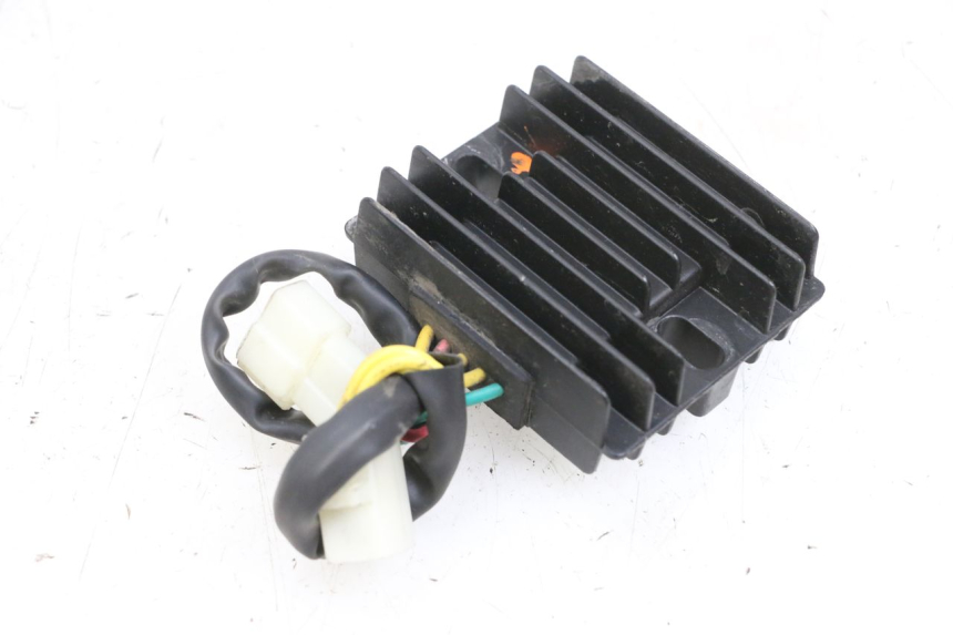 photo de REGULADOR PEUGEOT SPEEDFIGHT 4 4T EFI 50 (2021 - 2025) - Vista general del producto