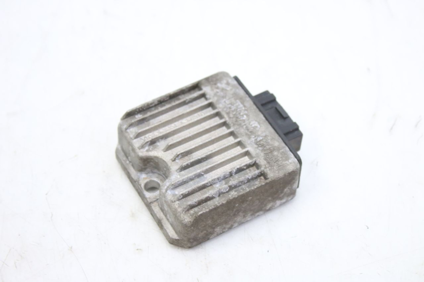 photo de REGULADOR DE CARGA APRILIA SR R 2T LC 50 (2018 - 2021)