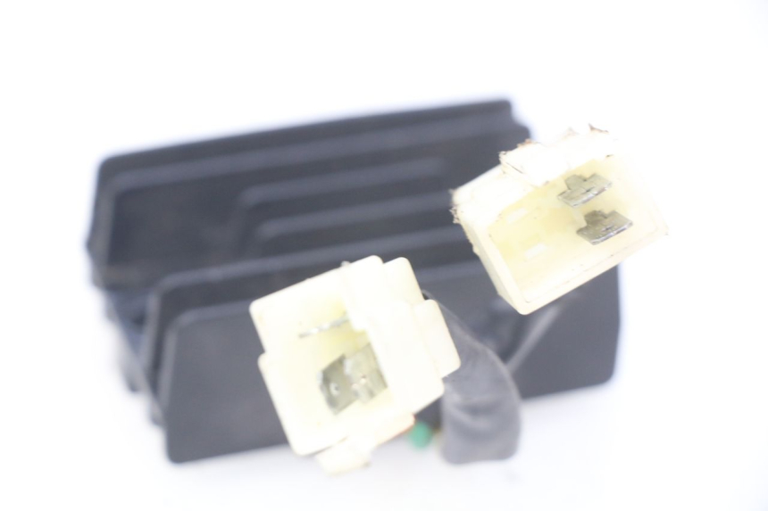 photo de REGULADOR PEUGEOT STREETZONE 4T 50 (2018 - 2023)