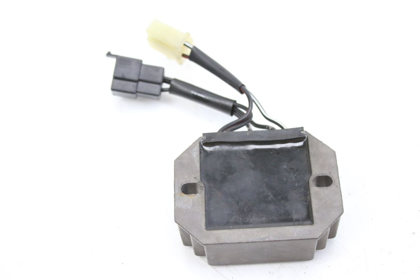 photo de REGULADOR SUZUKI SV S 650 (1999 - 2002)