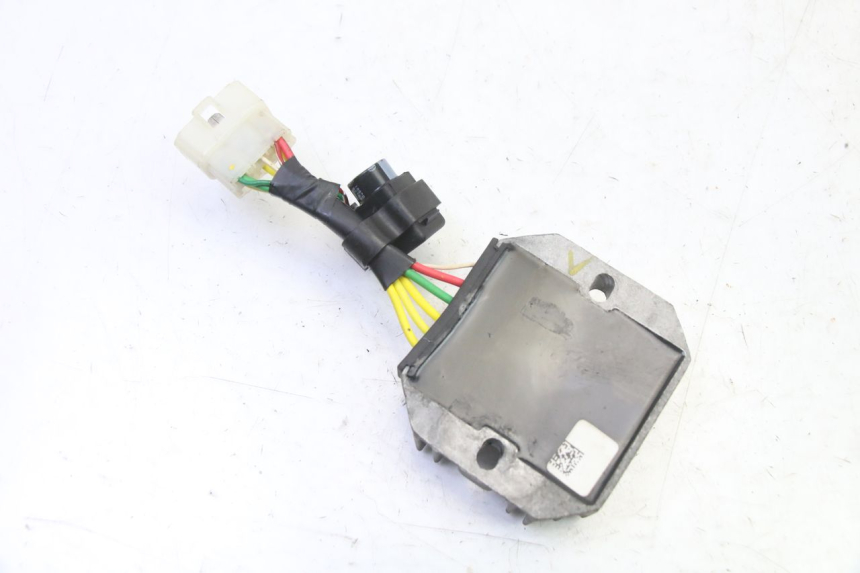 photo de REGULADOR DE CARGA APRILIA SXR 50 (2021 - 2023)