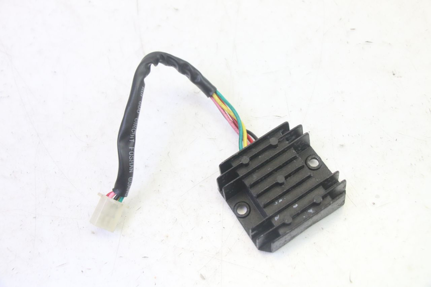 photo de REGULADOR DE CARGA SUKIDA TOP 1 50 (2003 - 2010) - Vista principal