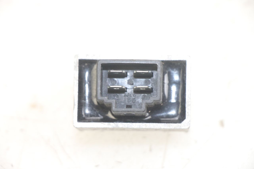 photo de REGULADOR DE CARGA PEUGEOT TWEET 4T 50 (2014 - 2019)