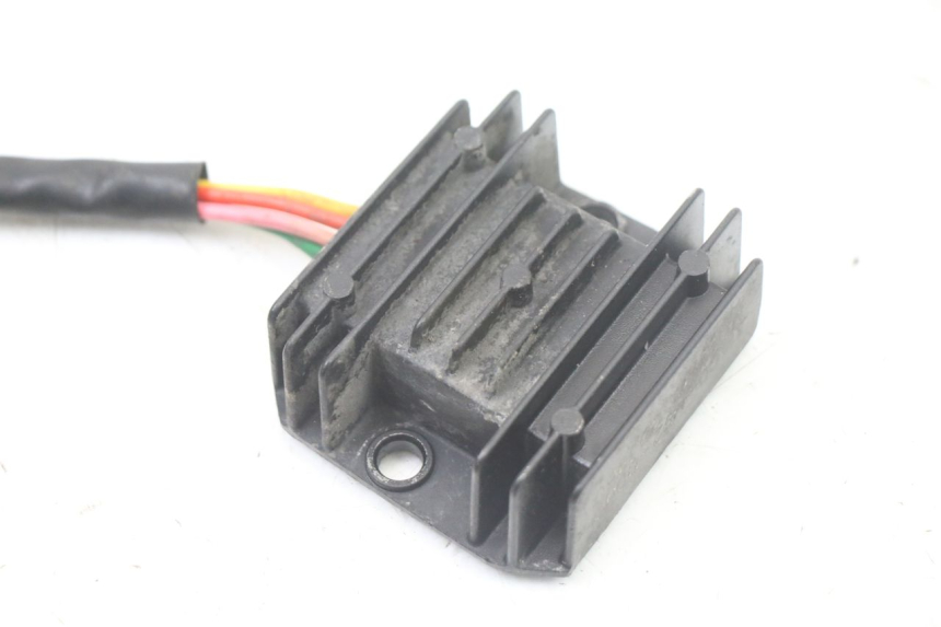 photo de REGULADOR DE CARGA PEUGEOT TWEET 4T 50 (2018 - 2020)