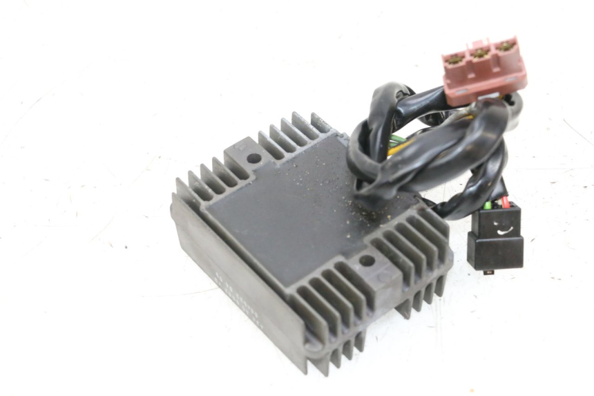 photo de REGULADOR DE CARGA PIAGGIO VESPA GTS SUPER IE 125 (2009 - 2016) - Vista general del producto