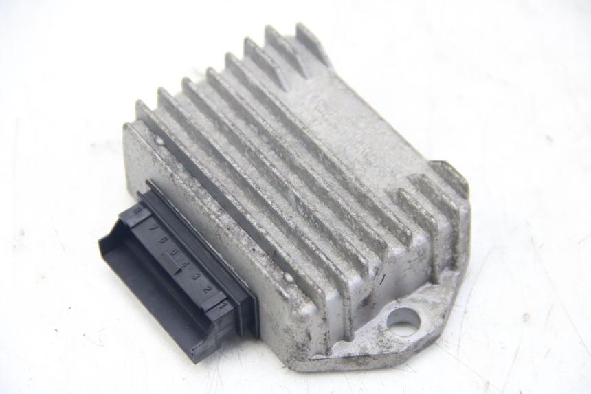 photo de REGULADOR DE CARGA PIAGGIO VESPA S 2T 50 (2007 - 2014)