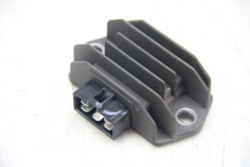 photo de REGULADOR DE CARGA HONDA VISION NSC R 50 (2013 - 2015) - Vista principal