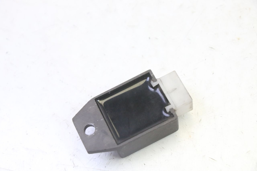 photo de REGULADOR DE CARGA PEUGEOT VIVACITY NEW 2T 50 (2008 - 2017)