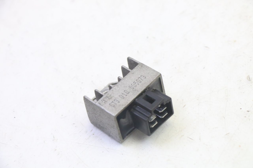 photo de REGULADOR DE CARGA PEUGEOT VIVACITY NEW 4T 50 (2008 - 2017)