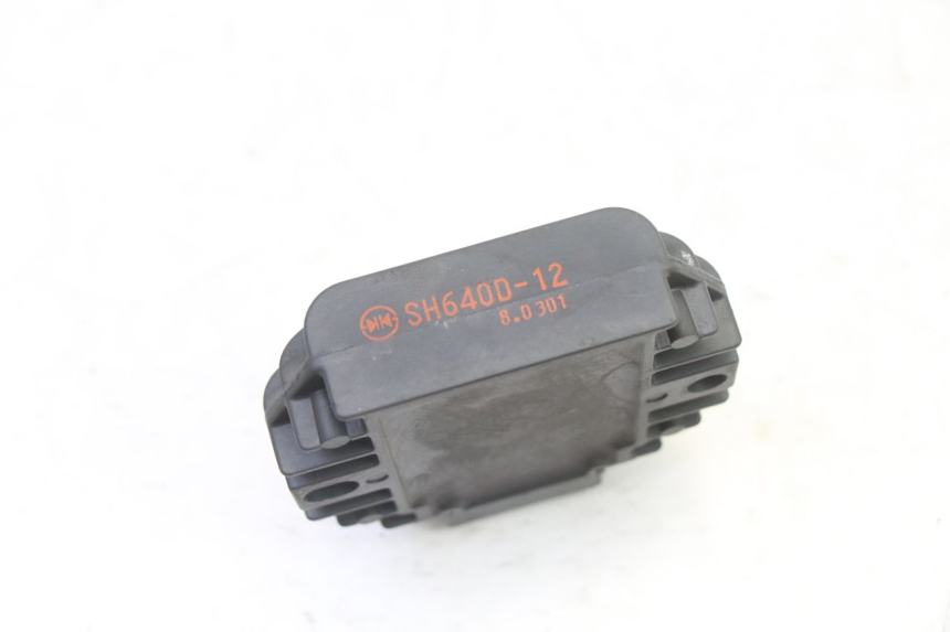 photo de REGULADOR MBK WAAP 125 (2008 - 2013)