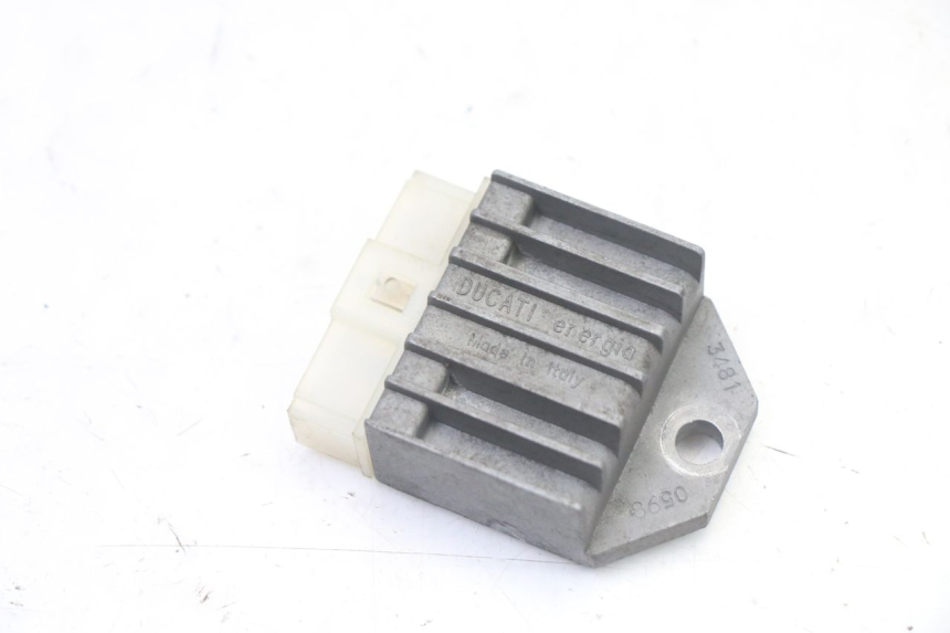 photo de REGULADOR YAMAHA WHY 50 (1998 - 2000)