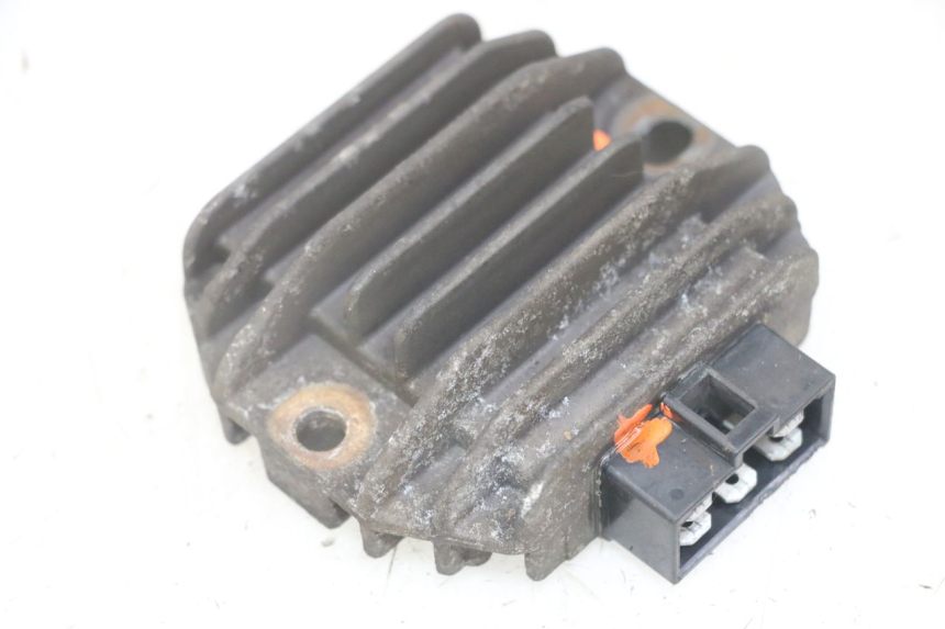 photo de REGULADOR DE CARGA YAMAHA X-MAX XMAX 125 (2010 - 2014)