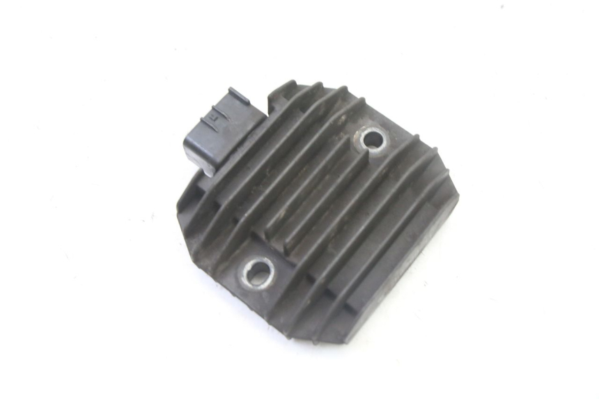 photo de REGULADOR DE CARGA YAMAHA XMAX X-MAX 125 (2006 - 2009)