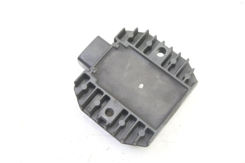 photo de REGULADOR DE CARGA YAMAHA XMAX X-MAX 125 (2006 - 2009)