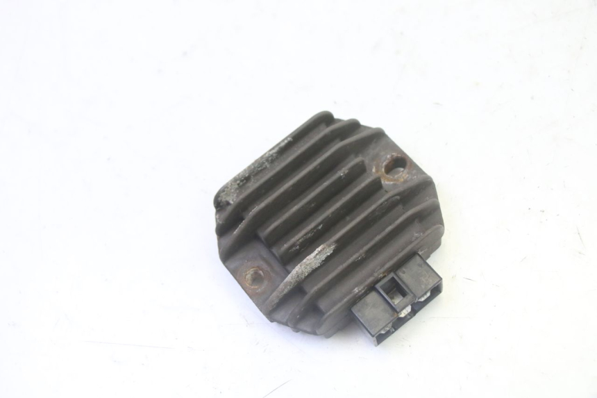 photo de REGULADOR DE CARGA YAMAHA X-MAX XMAX 125 (2010 - 2014)