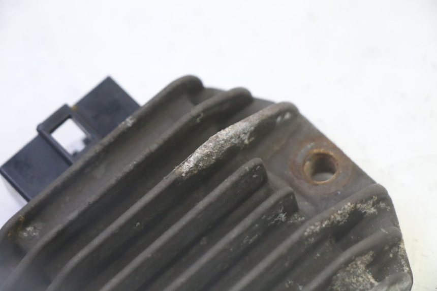 photo de REGULADOR DE CARGA YAMAHA X-MAX XMAX 125 (2010 - 2014)