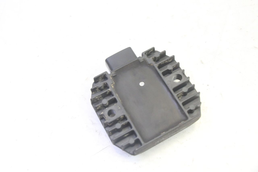 photo de REGULADOR DE CARGA YAMAHA X-MAX XMAX 250 (2006 - 2009)