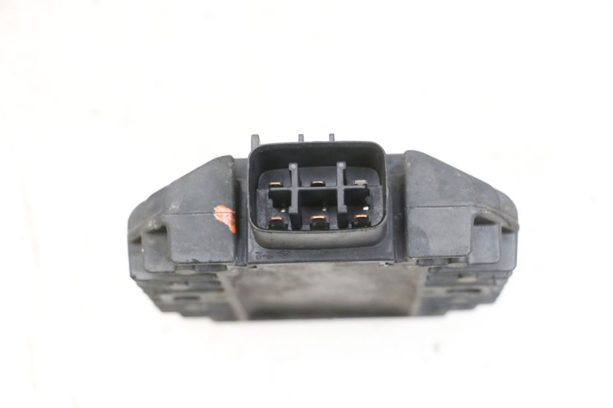 photo de REGULADOR DE CARGA YAMAHA XMAX X-MAX 125 (2006 - 2009) - Zoom estado de uso
