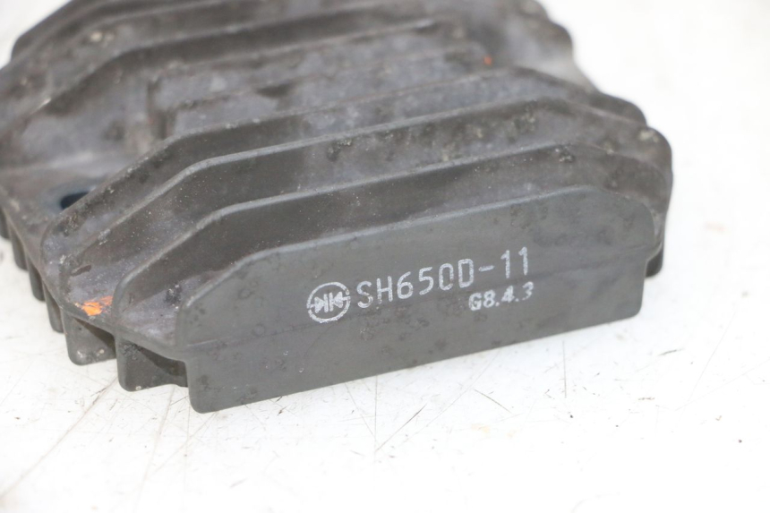 photo de REGULADOR DE CARGA YAMAHA XMAX X-MAX 125 (2006 - 2009) - Vista general del producto