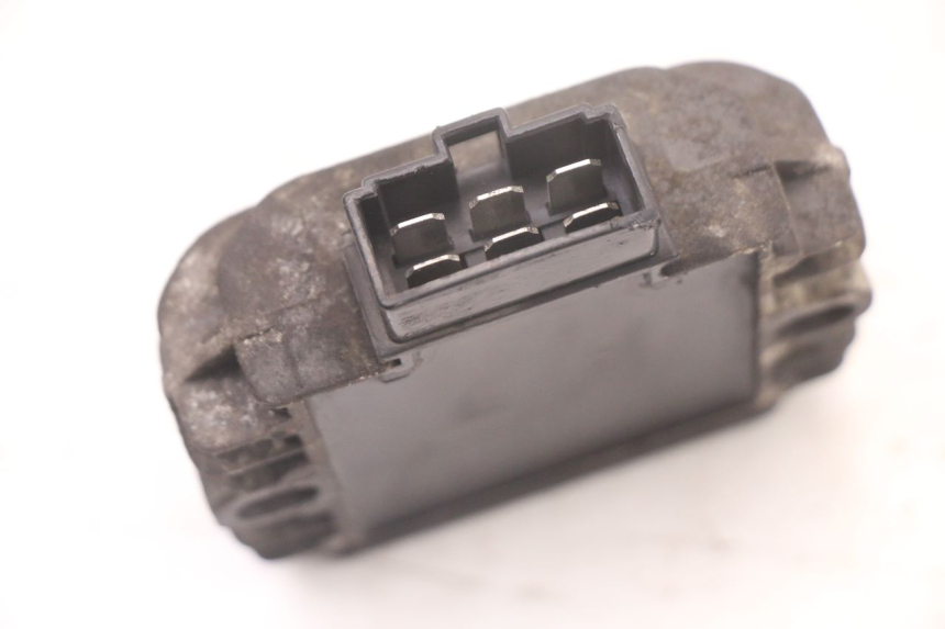 photo de REGULADOR DE CARGA PIAGGIO XEVO - X EVO 125 (2007 - 2016) - Zoom estado de uso