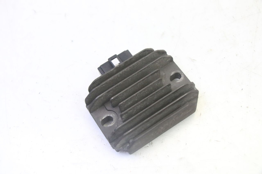 photo de REGULADOR DE CARGA PIAGGIO XEVO - X EVO 125 (2007 - 2016)