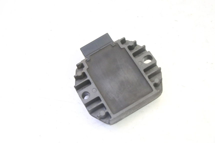 photo de REGULADOR DE CARGA PIAGGIO XEVO - X EVO 125 (2007 - 2016)