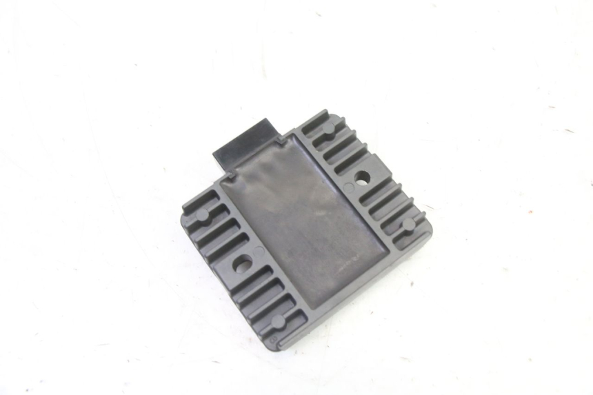 photo de REGULADOR YAMAHA XJ6 ABS 600 (2008 - 2016)